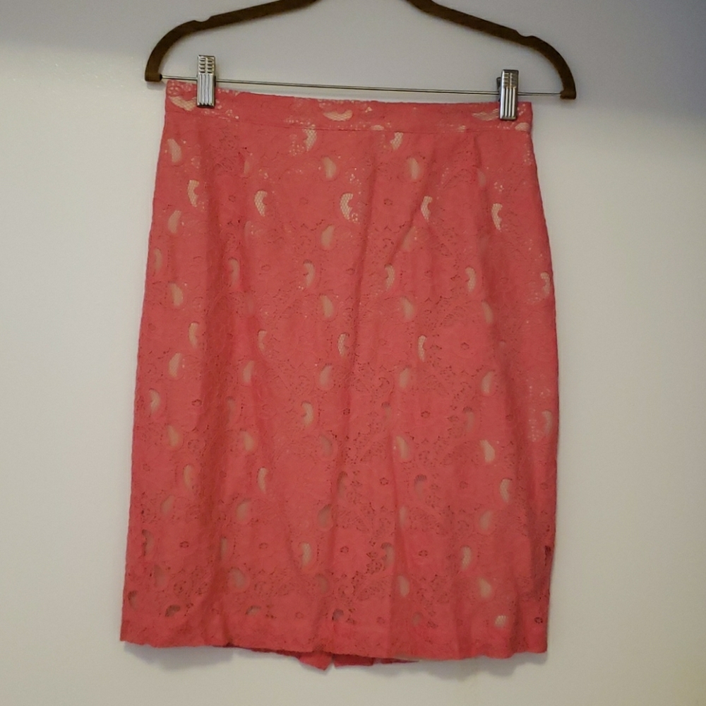 Pink pencil lace dress with nude effect